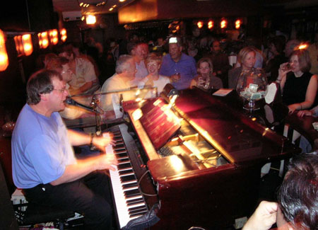 piano bar Chicago